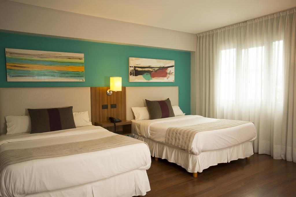 Hotel Bicentenario Suites & Spa San Miguel de Tucuman Room photo