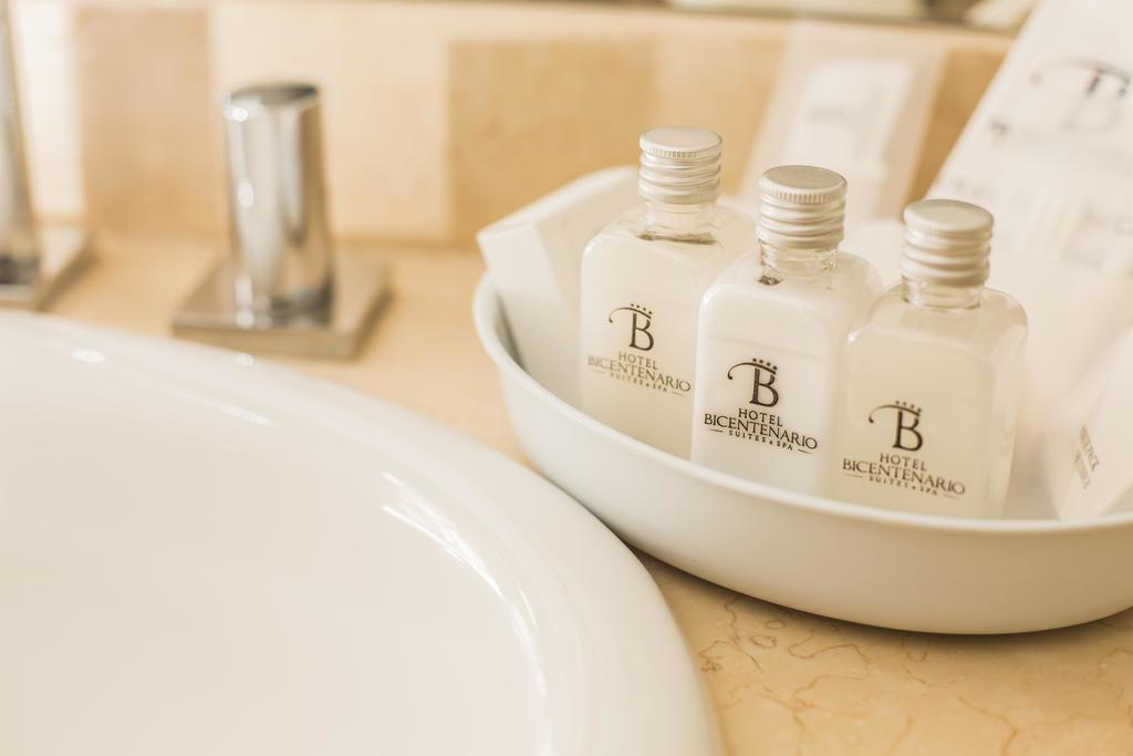 Hotel Bicentenario Suites & Spa San Miguel de Tucuman Room photo